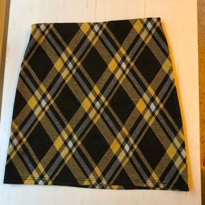 Plaid Mini Skirt!